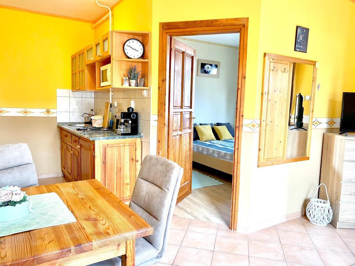 Katalin App. Zalagyoengye Apartment Zalakaros Luaran gambar