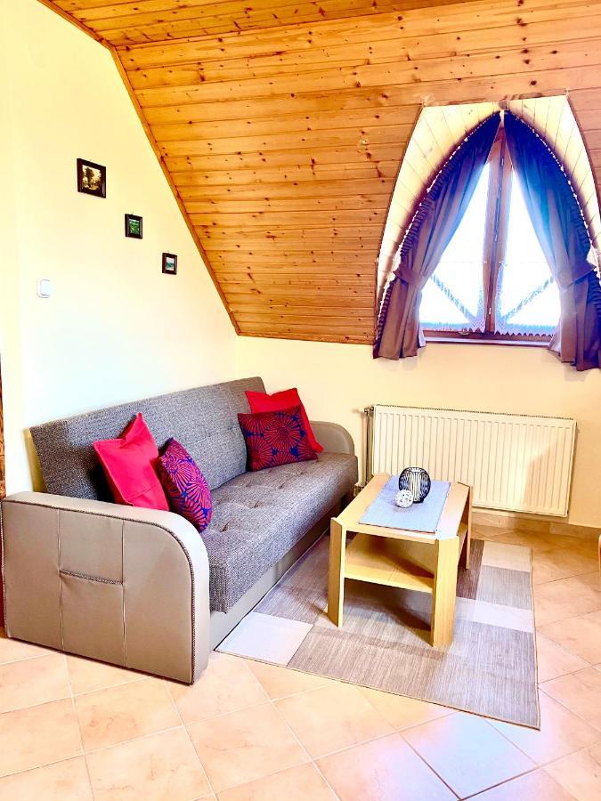 Katalin App. Zalagyoengye Apartment Zalakaros Luaran gambar