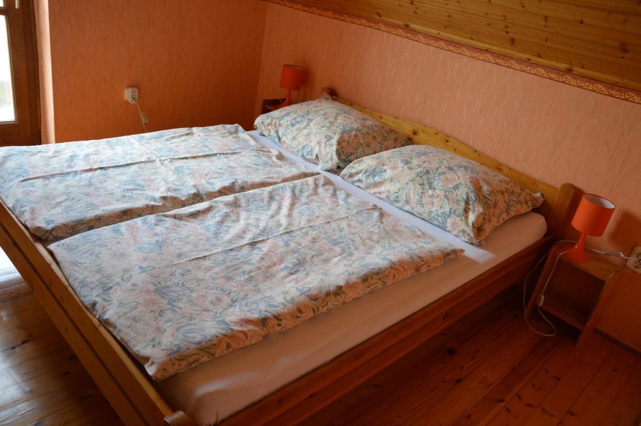 Katalin App. Zalagyoengye Apartment Zalakaros Luaran gambar